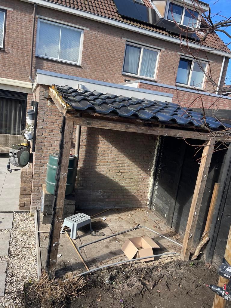 Ca. 40 Dakpannen - Gebruikt, Ophalen, Gebruikt, Steen of Klei, Zwart