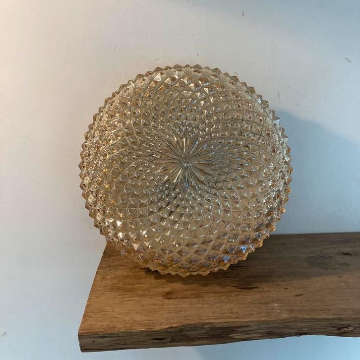 Vintage Plafondlamp Rond 28 cm - Amber Glas, Antiek en Kunst, Curiosa en Brocante, Ophalen of Verzenden