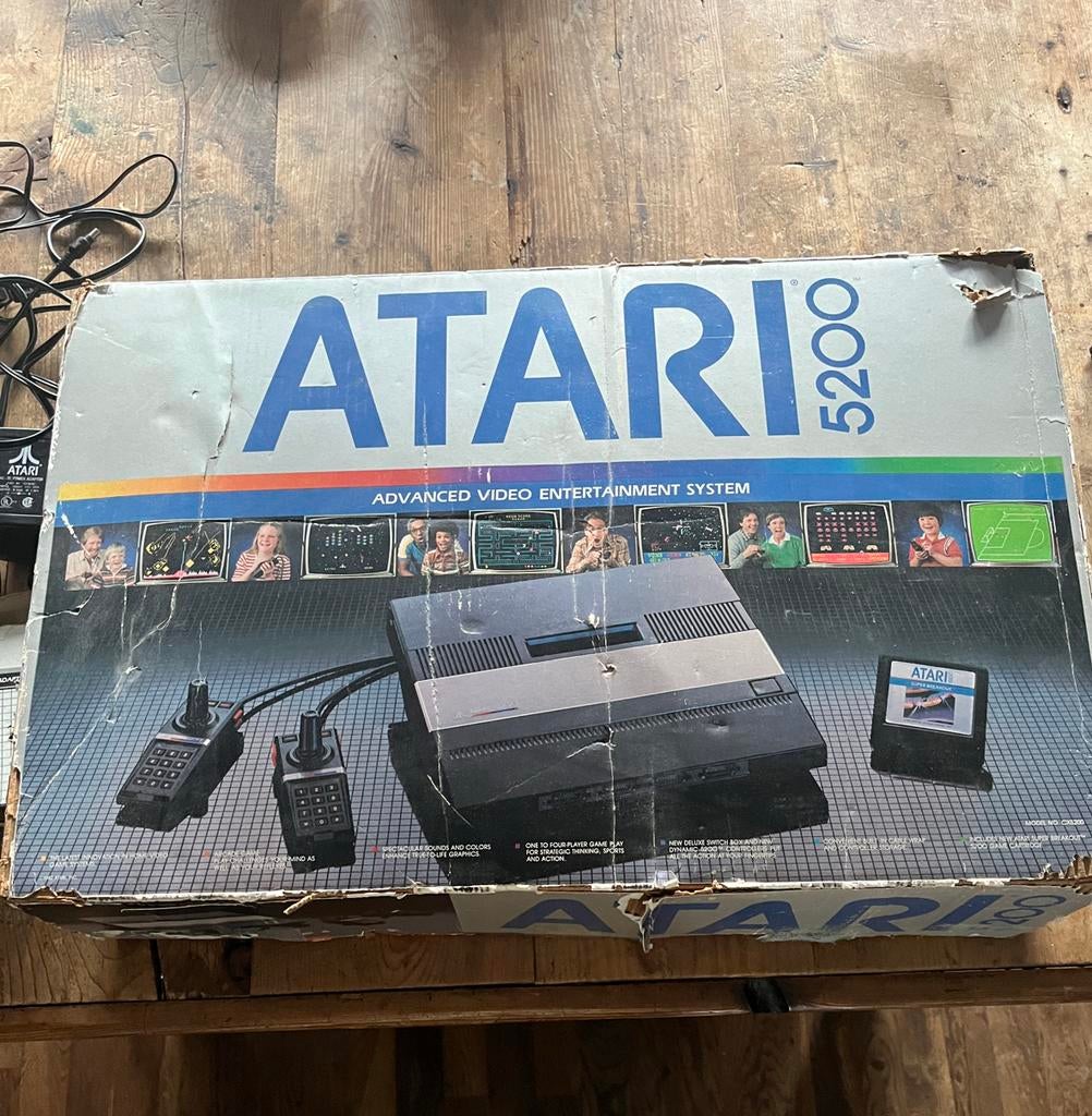 Atari 5200 met 8 games en 2 controllers, Spelcomputers en Games, Spelcomputers | Atari, Overige modellen, Met 2 controllers, Ophalen of Verzenden