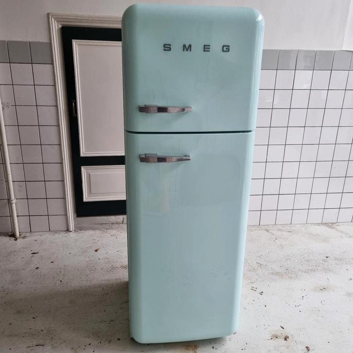 Smeg dubbeldeurs koelkast met vriezer - Mooie staat, Witgoed en Apparatuur, Koelkasten en IJskasten, Zo goed als nieuw, Met aparte vriezer