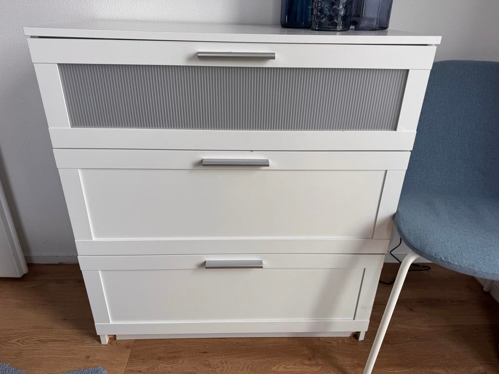 Witte ladekast met 3 laden, Huis en Inrichting, Kasten | Ladekasten, Gebruikt, 100 tot 150 cm, 3 of 4 laden, 25 tot 50 cm