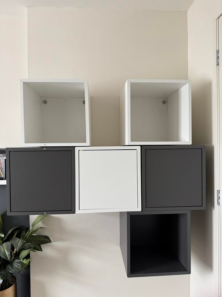 IKEA Eket kastencombinatie - wit/donkergrijs, Ophalen, Zo goed als nieuw