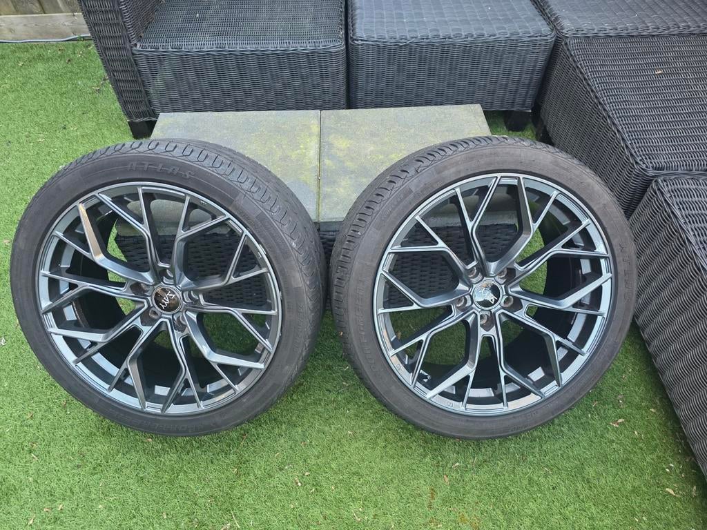 Nette velgen met banden, Auto-onderdelen, Banden en Velgen, Band(en), Zomerbanden, 19 inch, Ophalen