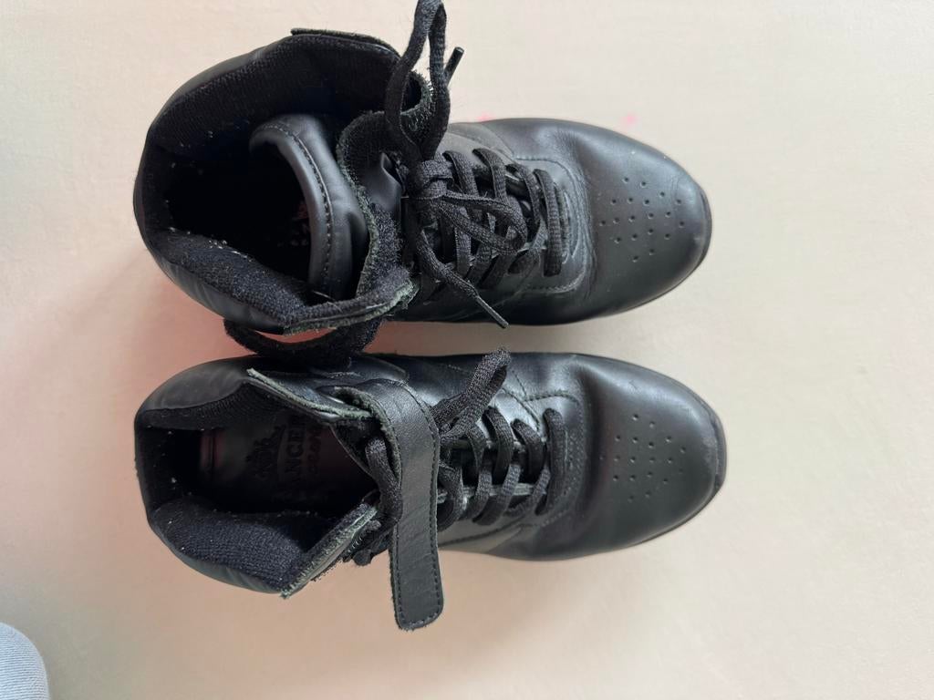 Zwarte dansschoenen maat 36, Ophalen of Verzenden, Gedragen, Zwart, Dansschoenen