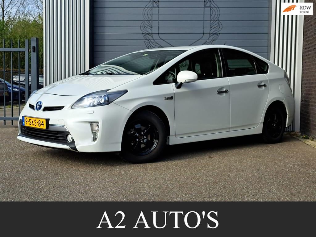 Toyota Prius 1.8 Plug-in Aspiration Ecc|Camera|Headup, Auto's, Toyota, Euro 5, Gebruikt, Leder en Stof, Wit