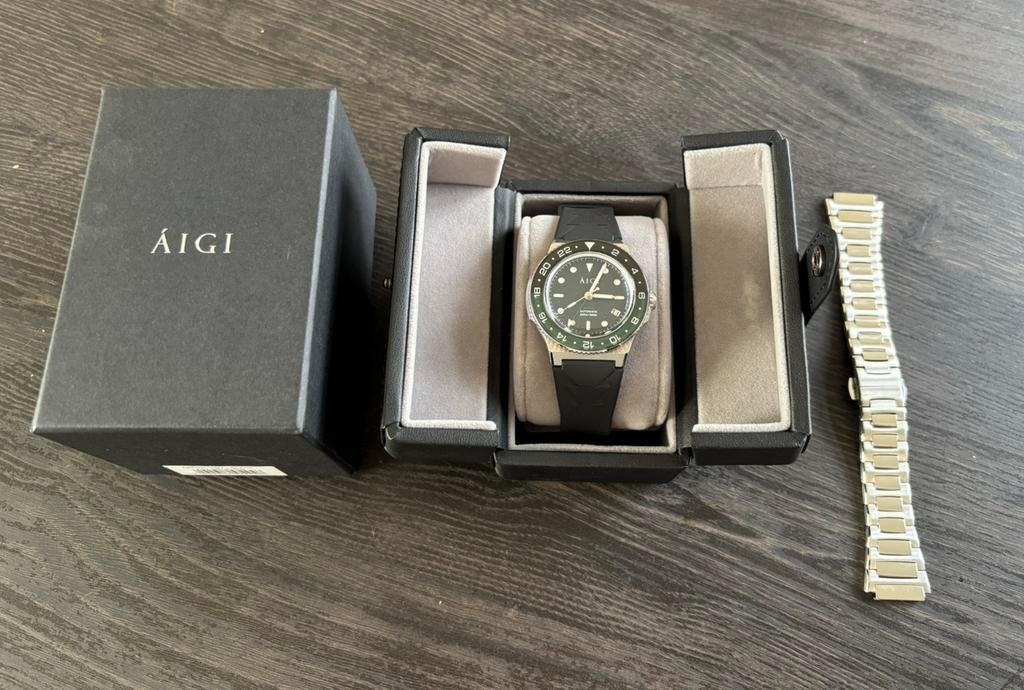 AIGI Artic GMT black - nieuwstaat! - automaat, Ophalen of Verzenden, Zo goed als nieuw, Staal, Overige merken