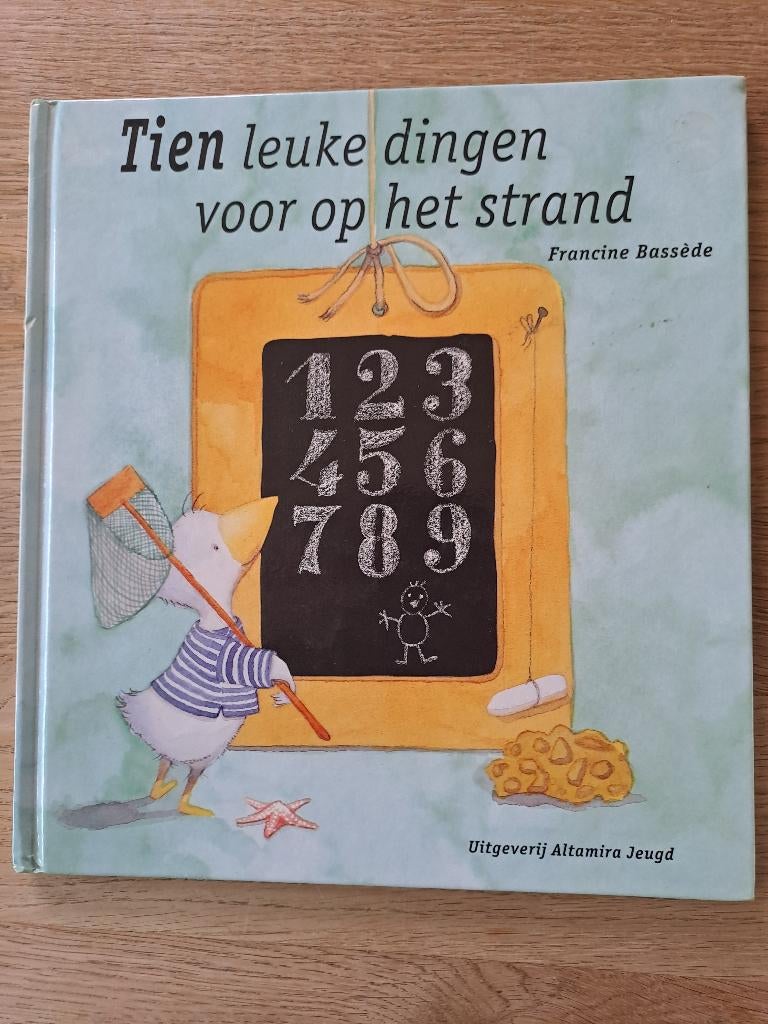 TIEN LEUKE DINGEN VOOR OP HET STRAND. FRANCINE BASSÈDE, Gelezen, Fictie algemeen, Jongen of Meisje, Ophalen of Verzenden