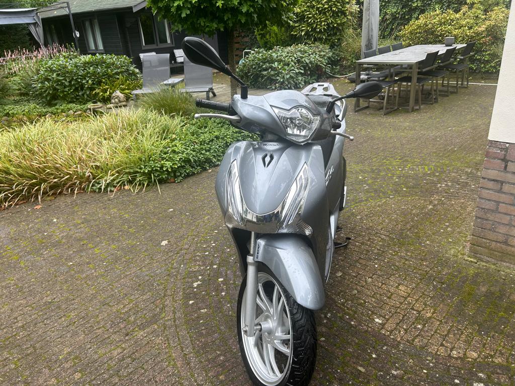 Honda SH 150 motorscooter, Motoren, Motoren | Honda, Scooter, Particulier, ABS, 150 cc