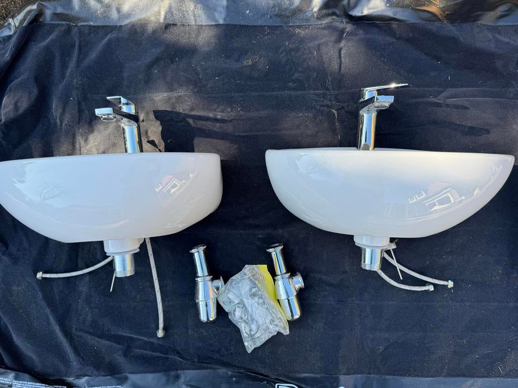 2x Ikea Wastafel met Mengkraan zgan ook per stuk te koop, Ophalen, Zo goed als nieuw, Chroom, Wastafel