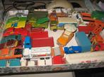 Doos vol met speelgoed autootjes o.a. Majorette 2CV citroen., Kinderen en Baby's, Ophalen of Verzenden, Gebruikt