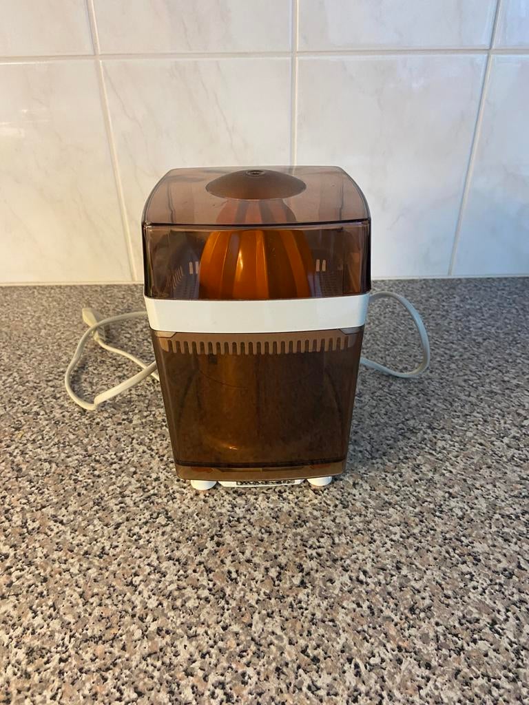 Vintage Moulinex citruspers., Ophalen of Verzenden, Gebruikt, Citruspers