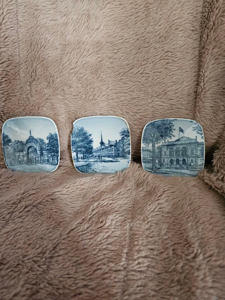 Set van 3 Bing & Grøndahl mini wandbordjes, Antiek en Kunst, Ophalen of Verzenden