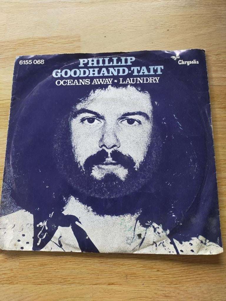 Phillip Goodhand-Tait , oceans away, Ophalen of Verzenden, Zo goed als nieuw, Pop