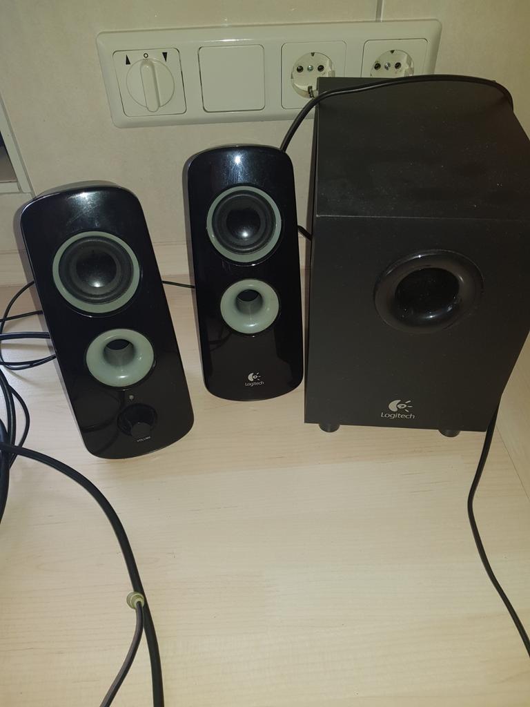 Logitech speaker system z323, Ophalen of Verzenden, Zo goed als nieuw, Logitech G