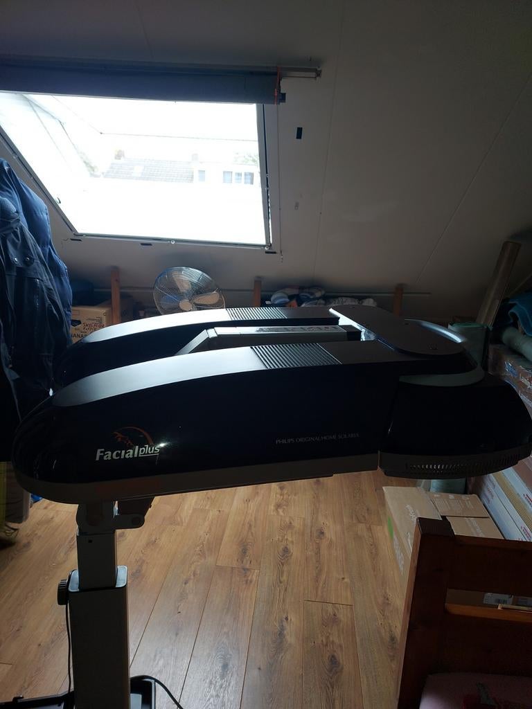 Philips sunmobile  s4  facial plus, Witgoed en Apparatuur, Ophalen, Gebruikt, Zonnebank enkelzijdig, Minder dan 10 lampen