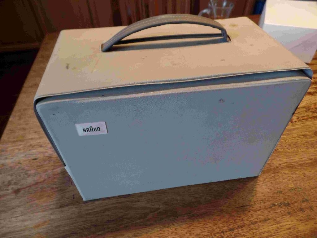 Diaprojector BRAUN, Ophalen, Gebruikt