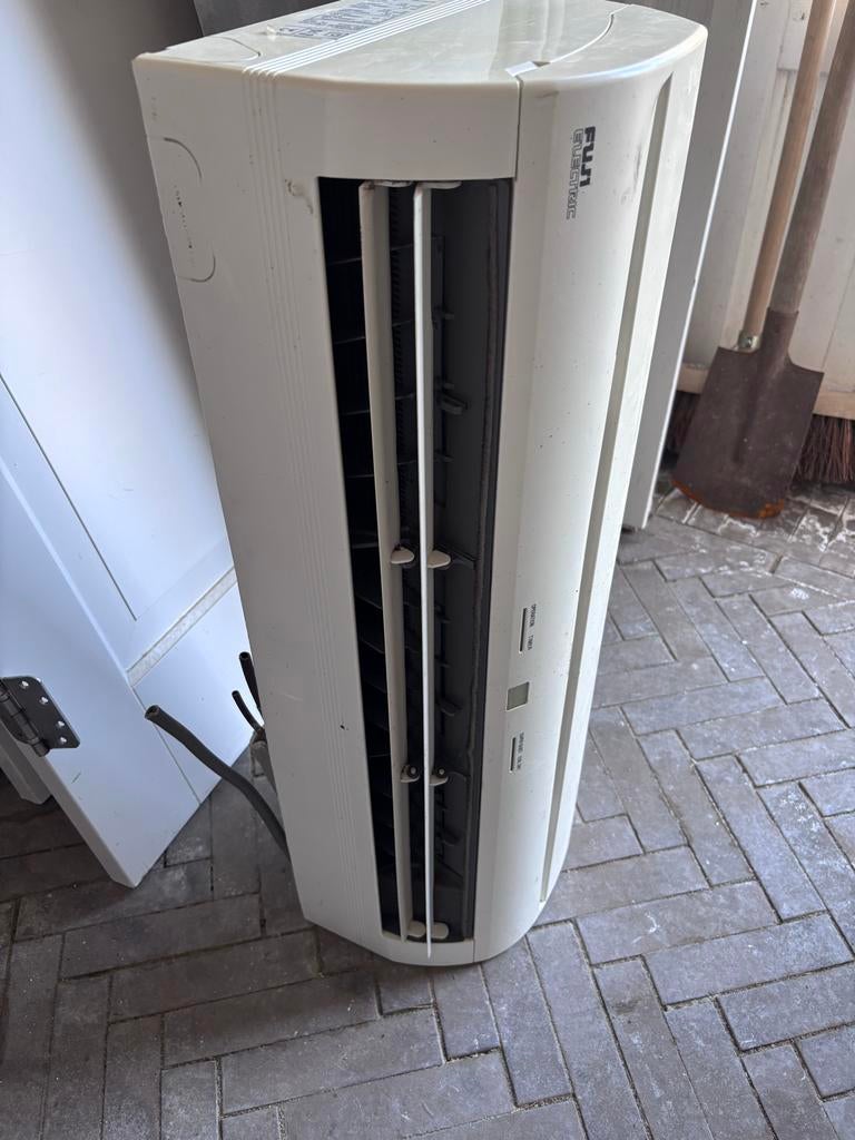 Fuji Electric Airconditioning met afstandsbediening, Ophalen, Gebruikt, Minder dan 60 m³, 3 snelheden of meer