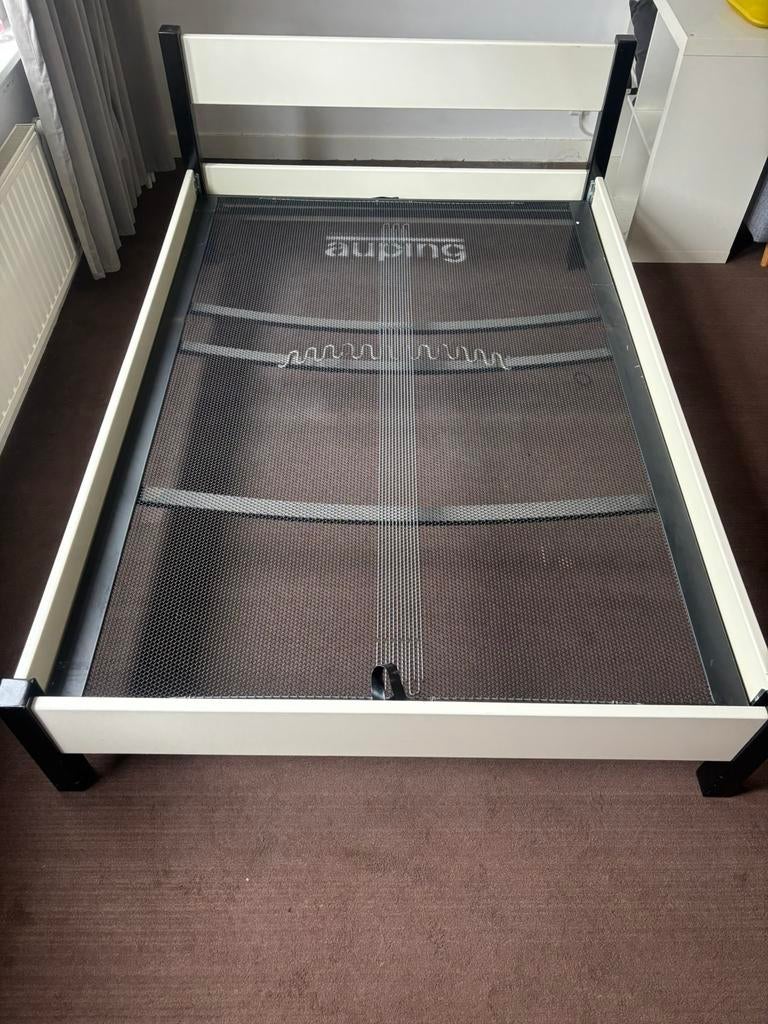 Bed met Auping spiraalbodem 140x200, Ophalen, Wit, Tweepersoons, 140 cm