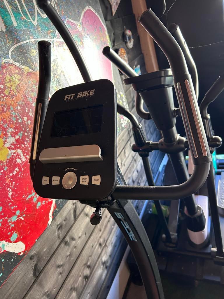 Home trainer en crosstrainer, Ophalen, Zo goed als nieuw, Metaal, Benen