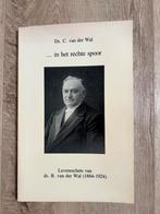 In het rechte spoor, levensschets van ds. B. vd Wal, Ophalen of Verzenden, Gelezen