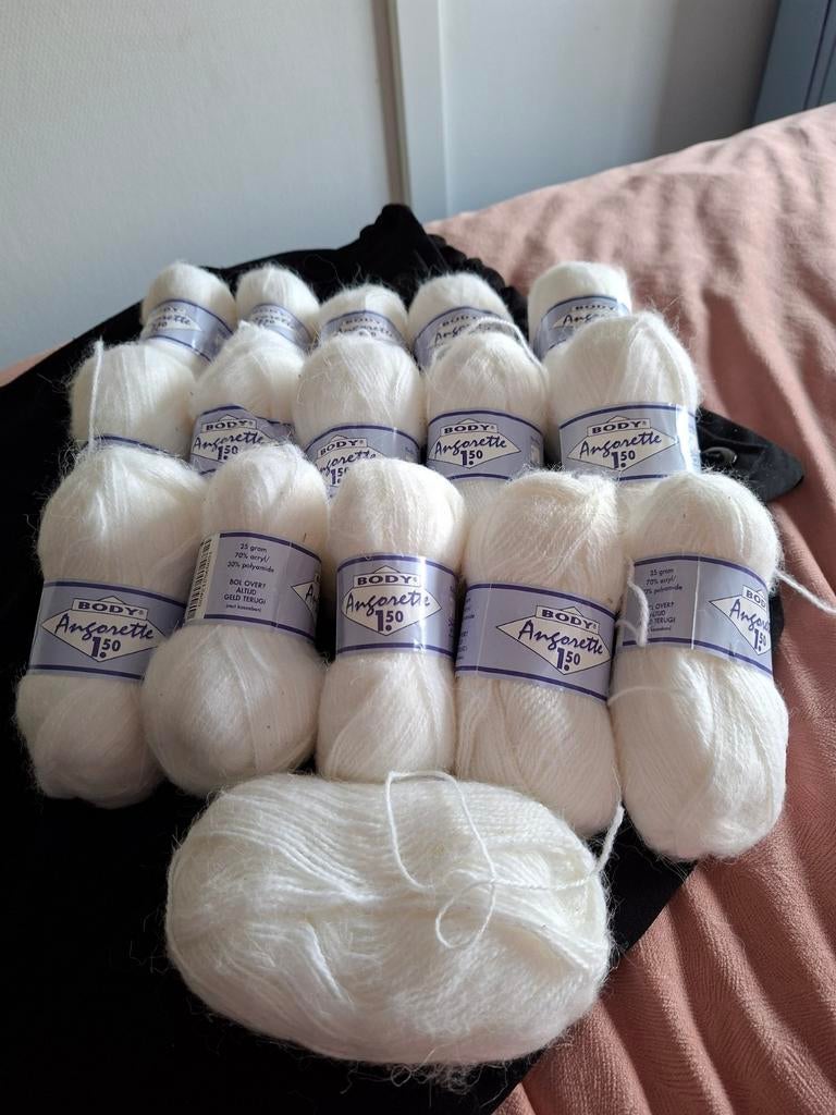 Witte Angorette wol a 25 gram, Ophalen of Verzenden, Nieuw, Breien of Haken, Wol of Garen