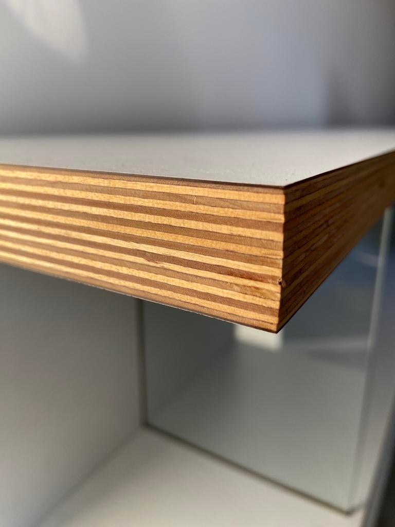 Unieke moderne witte design XL sidetable, handgemaakt., Huis en Inrichting, Tafels | Sidetables, Zo goed als nieuw, Minder dan 25 cm