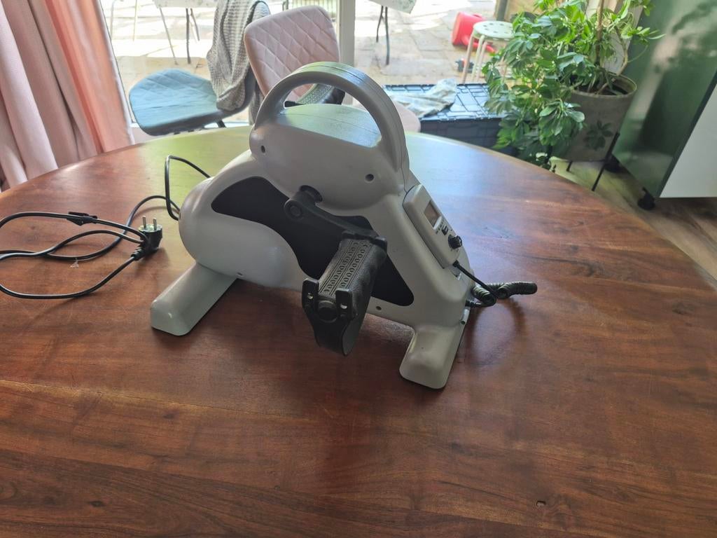 Stoelfiets/mobiliteitstrainer met Motor +AB - Revalidatie, Ophalen of Verzenden, Overige typen