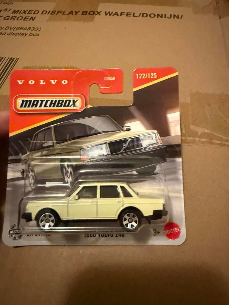 Machtbox Volvo 240, Hobby en Vrije tijd, Modelauto's | Overige schalen, Ophalen of Verzenden, Zo goed als nieuw, Auto