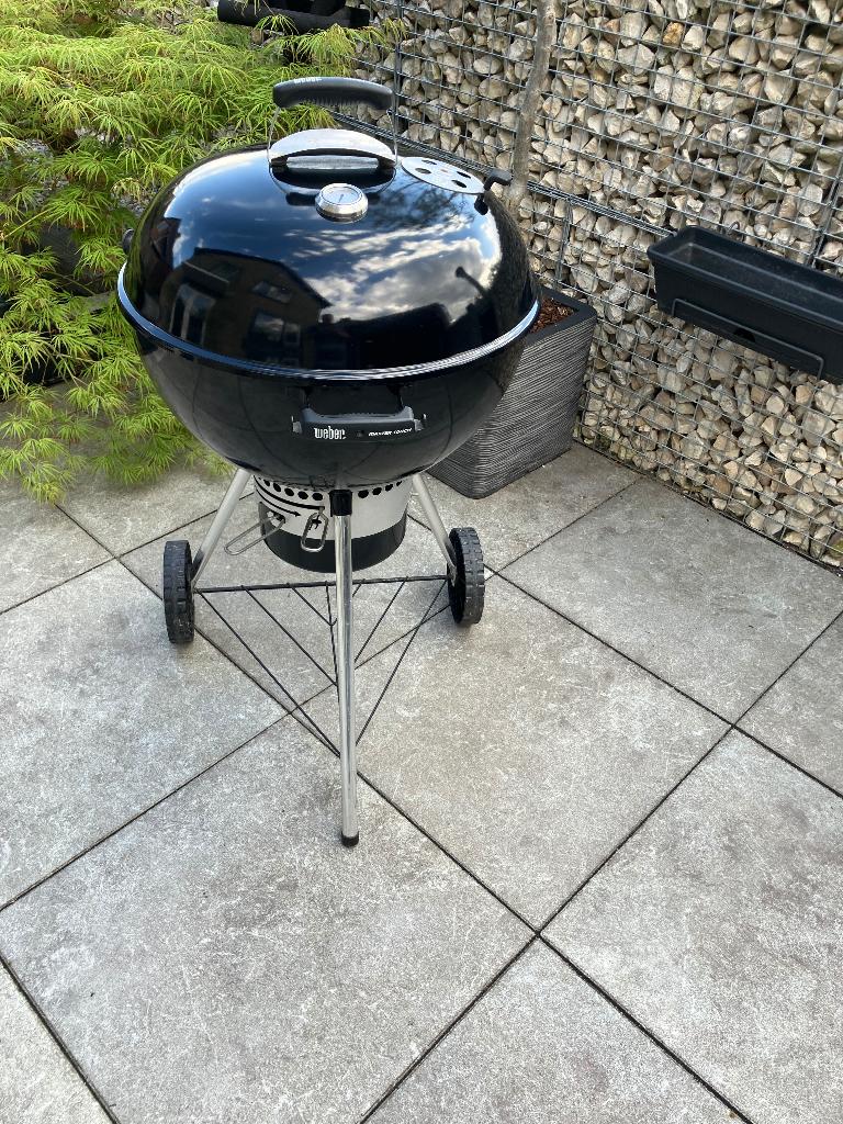 Weber bbq, Tuin en Terras, Houtskoolbarbecues, Ophalen, Gebruikt, WEBER, Met accessoires