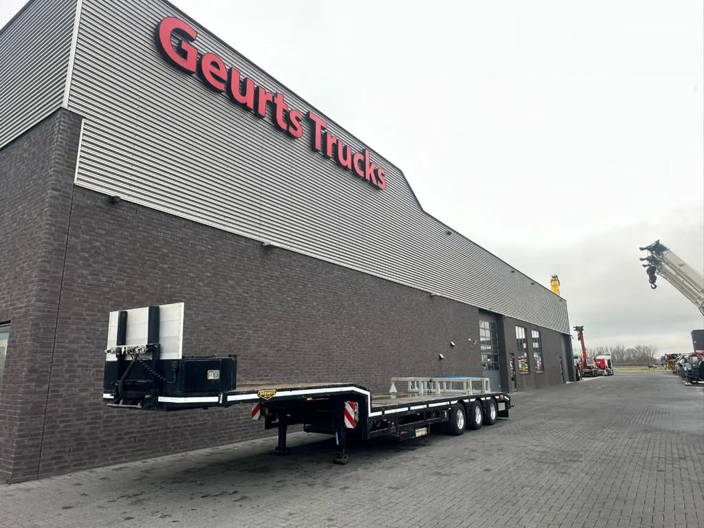 Broshuis 3 ABSD-48/2X TELESCOOP (bj 2009), Overige brandstoffen, Zwart, Bedrijf, Geïmporteerd