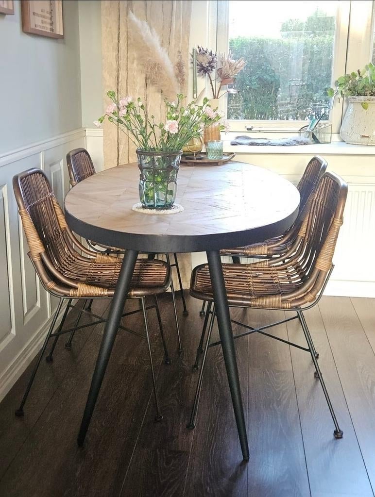 Bruine eetkamerstoelen rotan Retro Boho Vintage, Ophalen of Verzenden, Zo goed als nieuw, Bruin, Metaal