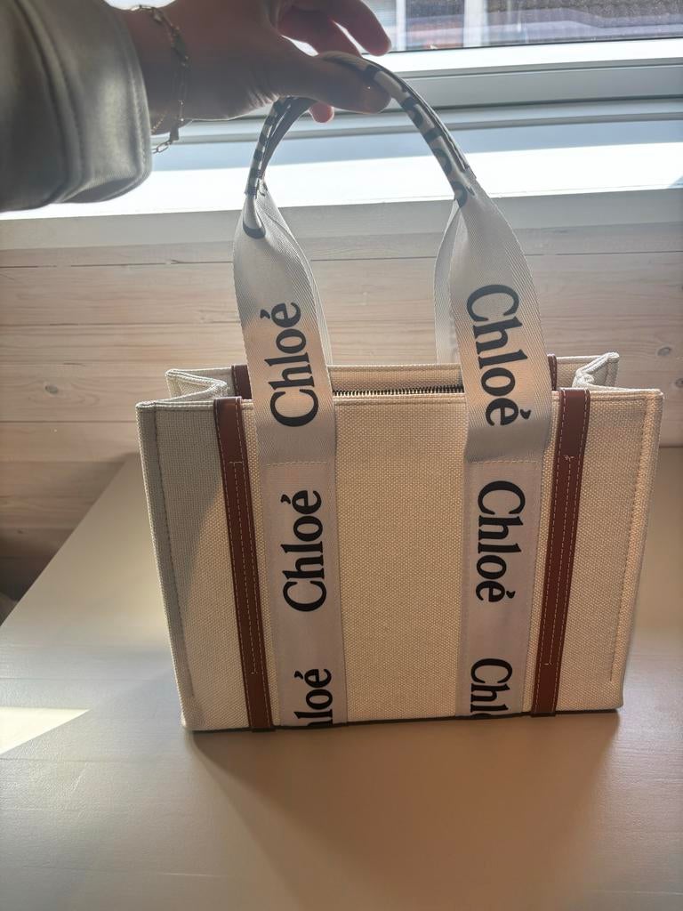 Chloé Woody Tote Bag, Sieraden, Tassen en Uiterlijk, Tassen | Damestassen, Ophalen of Verzenden, Zo goed als nieuw, Beige, Shopper