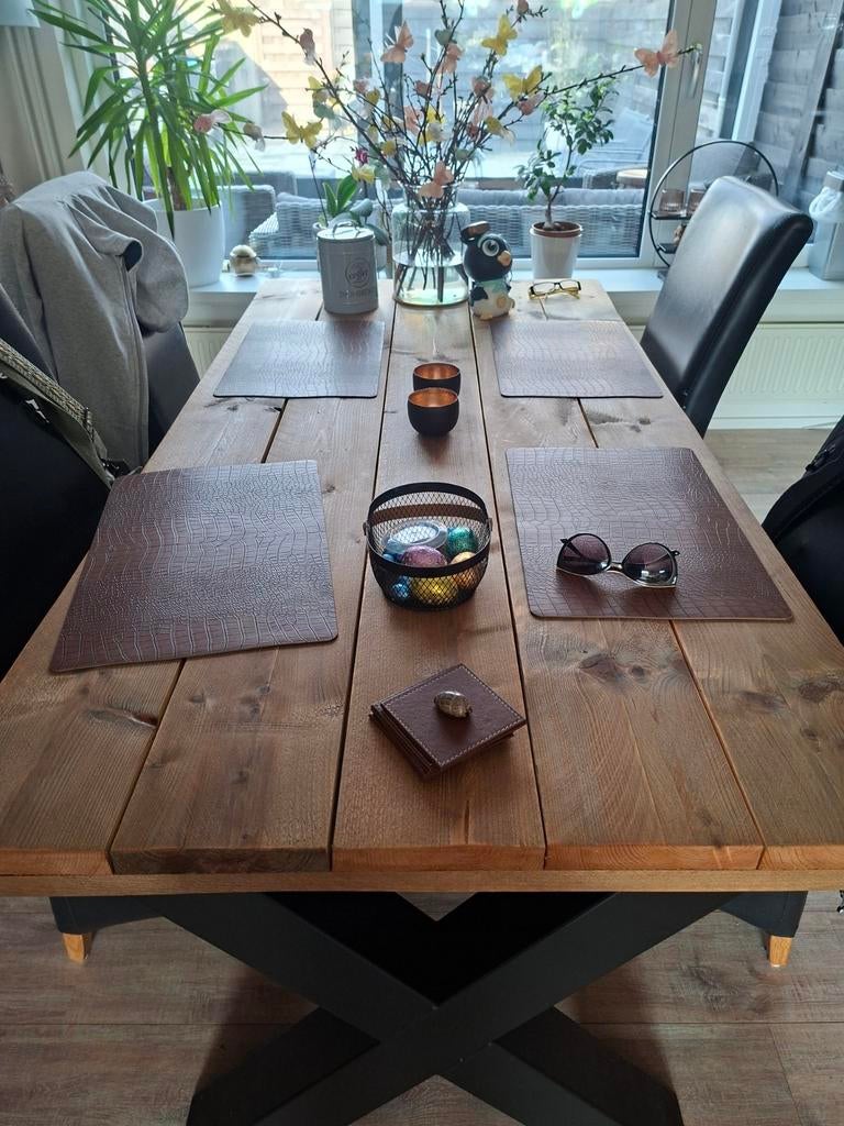 Robuuste eettafel met X-poten, Huis en Inrichting, Gebruikt, 50 tot 100 cm, Vier personen, Rechthoekig
