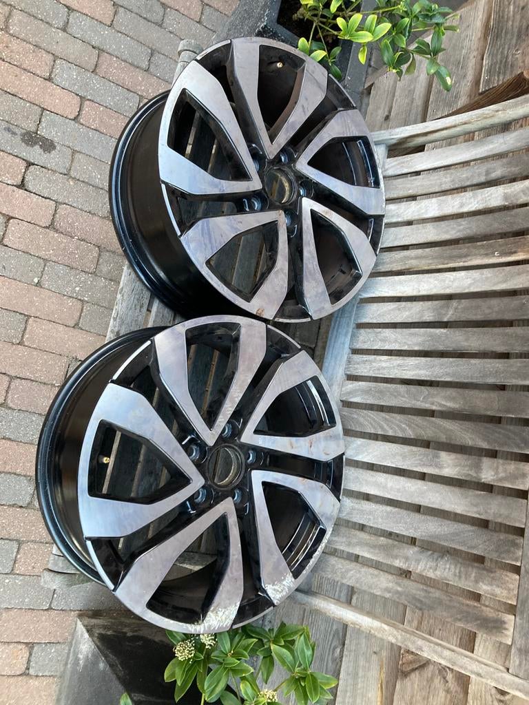 2GA601025AF FZZ 17 inch t-roc, Ophalen, Gebruikt, Volkswagen