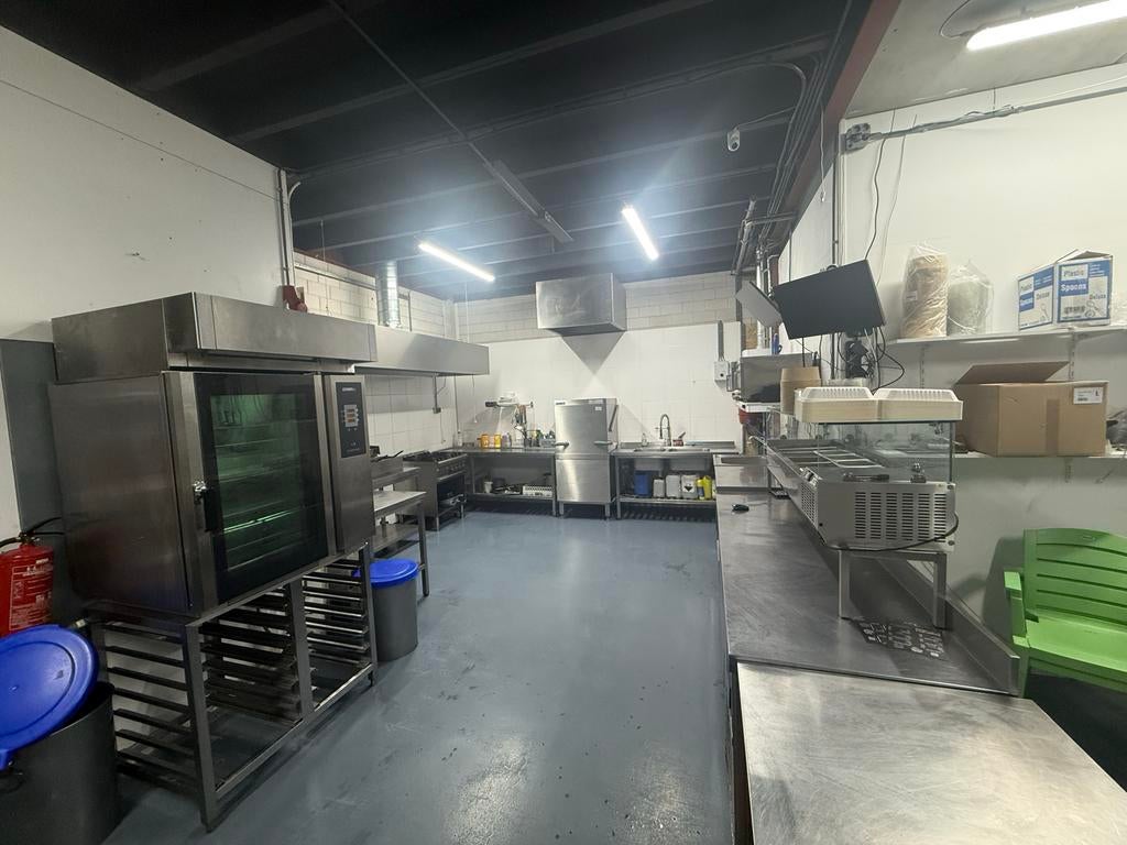 Overname bedrijfspand met professionele horecakeuken Utrecht, Ophalen, Gebruikt, Overige typen