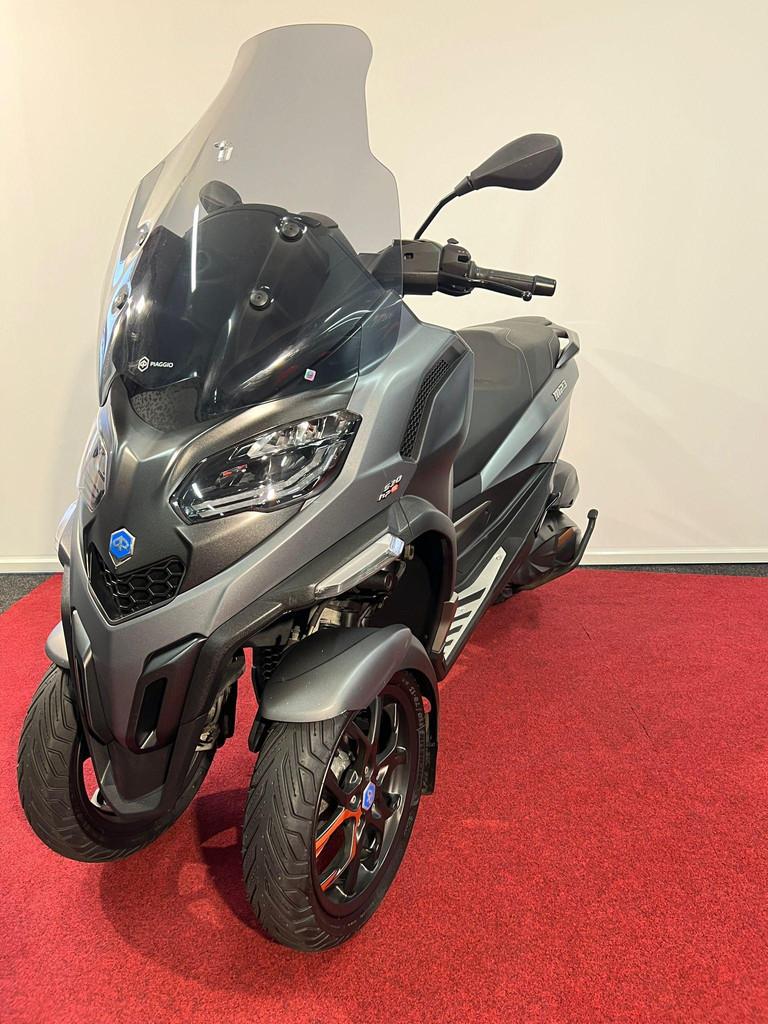 Piaggio 530 MP3 HPE Exclusive, Bedrijf, Handvatverwarming, 12 t/m 35 kW, Scooter