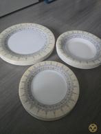 Arcopal servies / dinner plates soup bowls and small plates, Huis en Inrichting, Keuken | Servies, Ophalen, Zo goed als nieuw