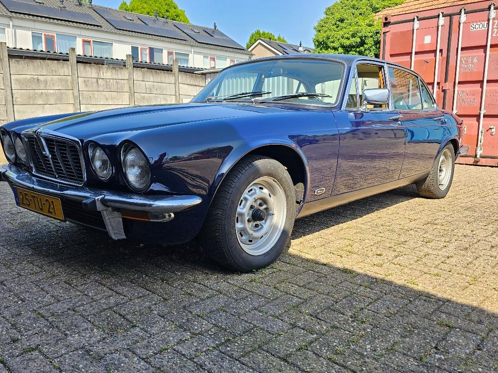 Jaguar XJ 5.3 LWB AUT 1978 Blauw, Automaat, Achterwielaandrijving, Beige, Blauw