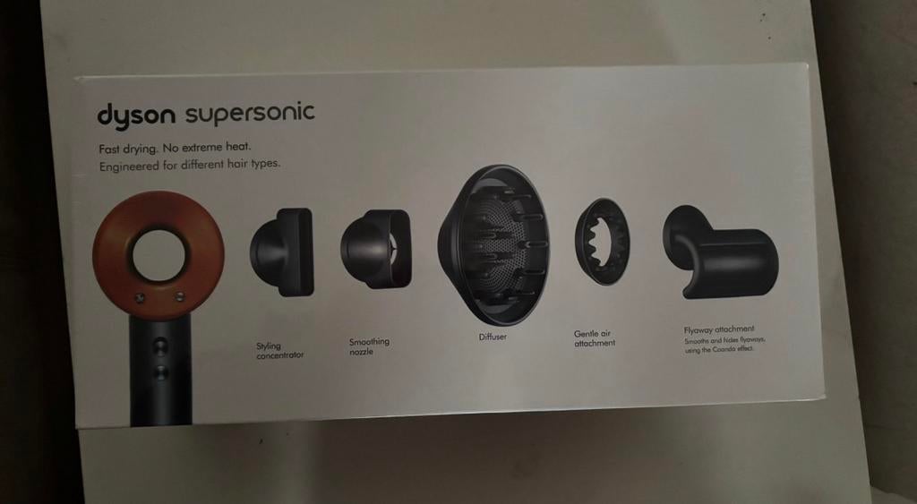 Dyson Supersonic Zilver, Ophalen of Verzenden, Nieuw, Föhn of Haardroger