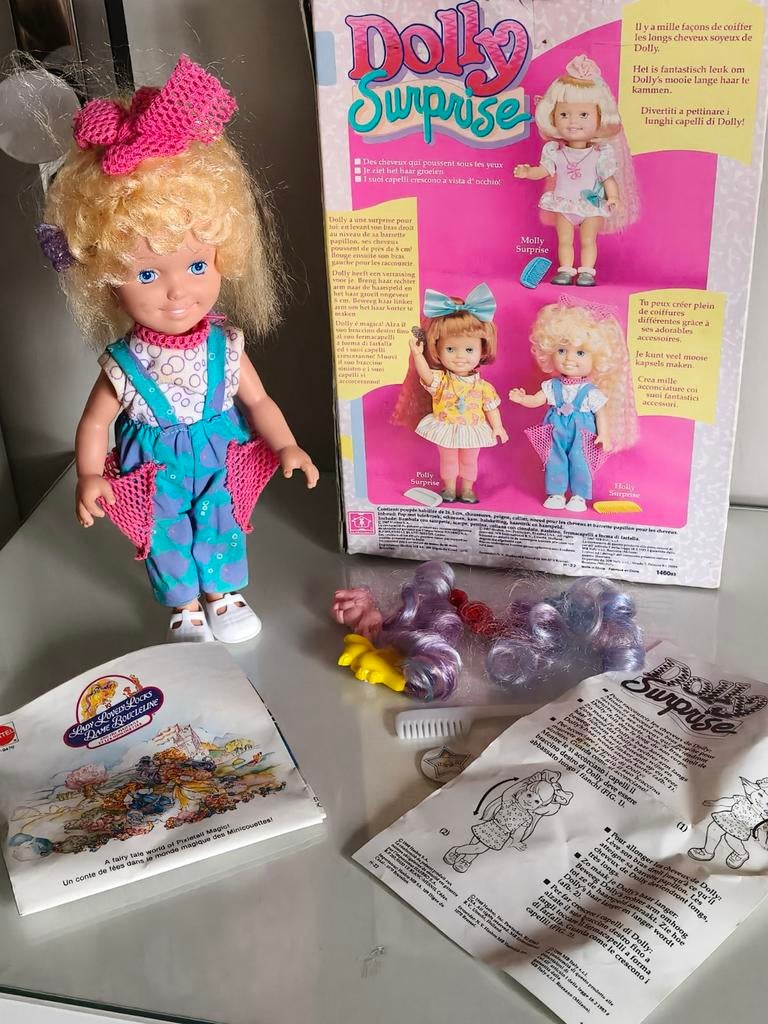 Vintage Dolly Surprise "Holly Surprise"(87)met Doos & Boekje, Verzamelen, Poppen, Gebruikt, Overige typen, Ophalen of Verzenden