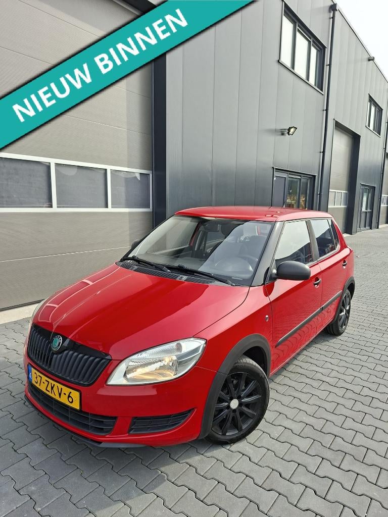 Skoda Fabia 1.2 TSI TURBO 86PK 2013 CARPLAY/AIRCO/BEURT GEHA, Auto's, Skoda, Voorwielaandrijving, Euro 5, 40 €/maand, 4 cilinders