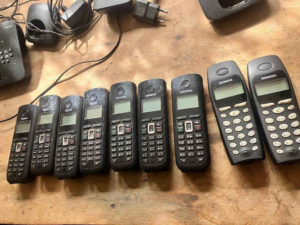 Huistelefoon Siemens Gigaset A58H, Ophalen of Verzenden, Gebruikt, 4 handsets of meer