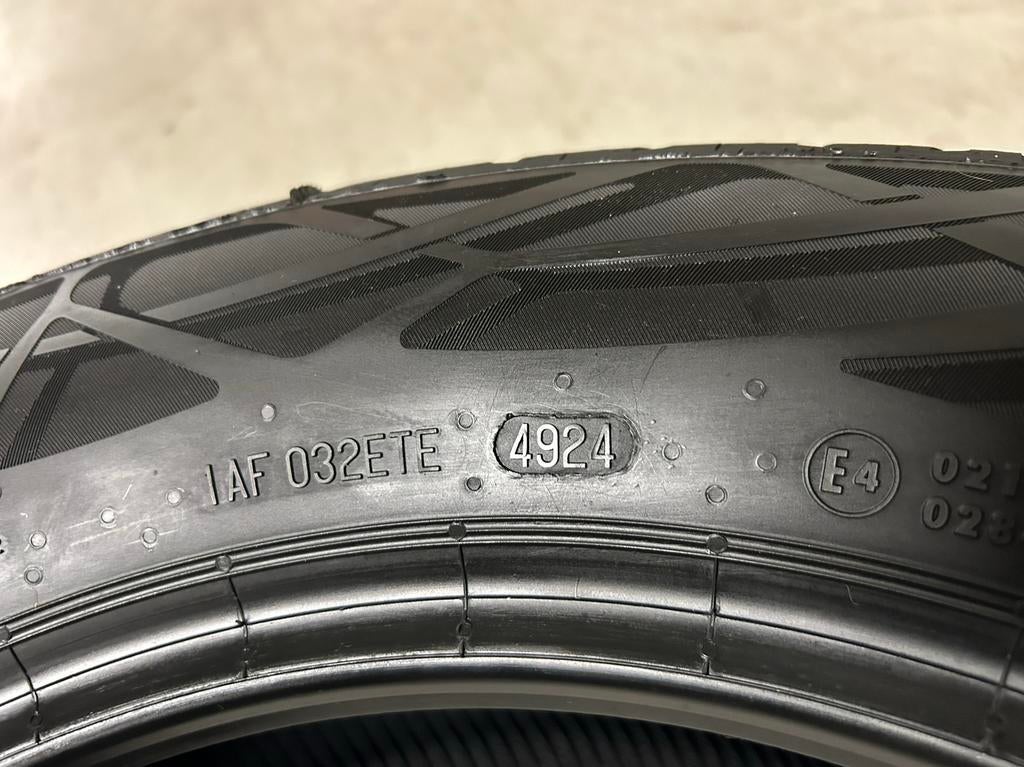 205 60 16 Continental Ecocontact 6 (4st) WK49 2024, Ophalen, 16 inch, 205 mm, Band(en)