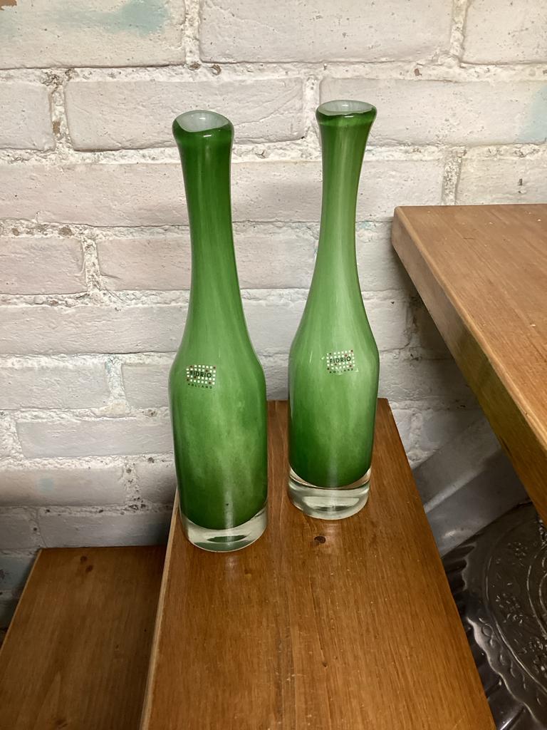 Set van 2 Fidrio Groene Glazen Vazen -, Huis en Inrichting, Woonaccessoires | Vazen, Ophalen of Verzenden, Minder dan 50 cm, Groen