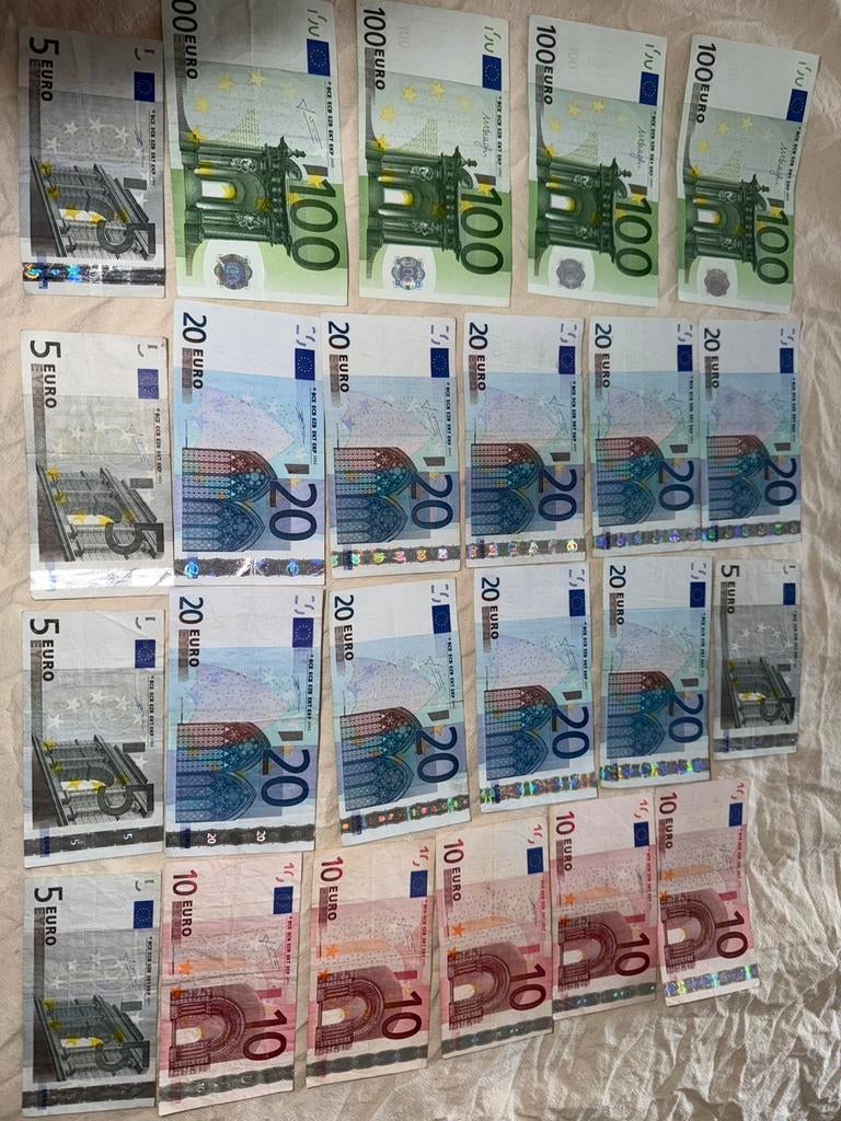 Oude biljetten euro, Postzegels en Munten, Bankbiljetten | Europa | Eurobiljetten, Ophalen of Verzenden, Overige landen, Setje