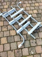 Zwembad trap, Ophalen