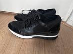 Michael kors schoenen maat 39, Ophalen of Verzenden, Zo goed als nieuw, Zwart, Sneakers of Gympen