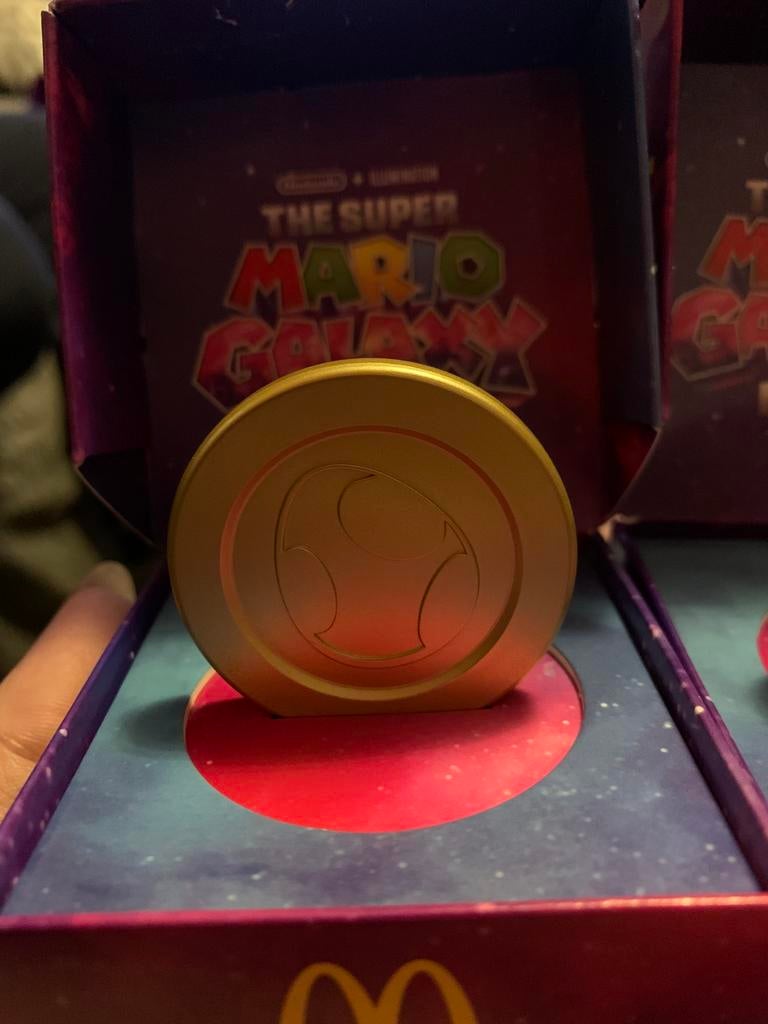 Mario galaxy munt ster en joshi ei, Ophalen of Verzenden, Zo goed als nieuw