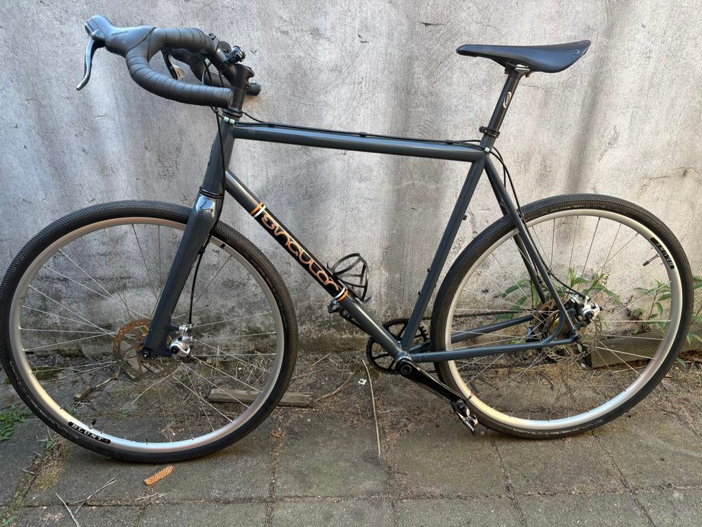 Singular Kite, Fietsen en Brommers, Ophalen, 28 inch, Zo goed als nieuw, Schijfrem