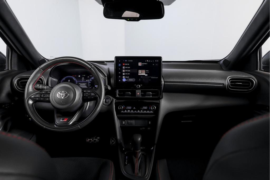 Toyota Yaris Cross 1.5 Hybrid 130 GR Sport | Adapt. Cruise |, Auto's, 12 maanden, Gebruikt, 1490 cc, Bedrijf